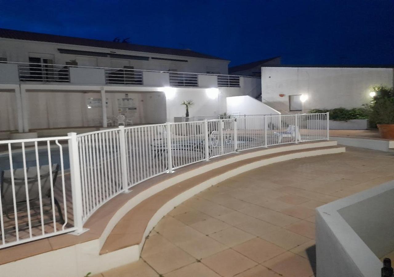 Resid'Azur Appartement T2-Pmr- Piscine Privee Сен-Жан-де-Мон Екстериор снимка